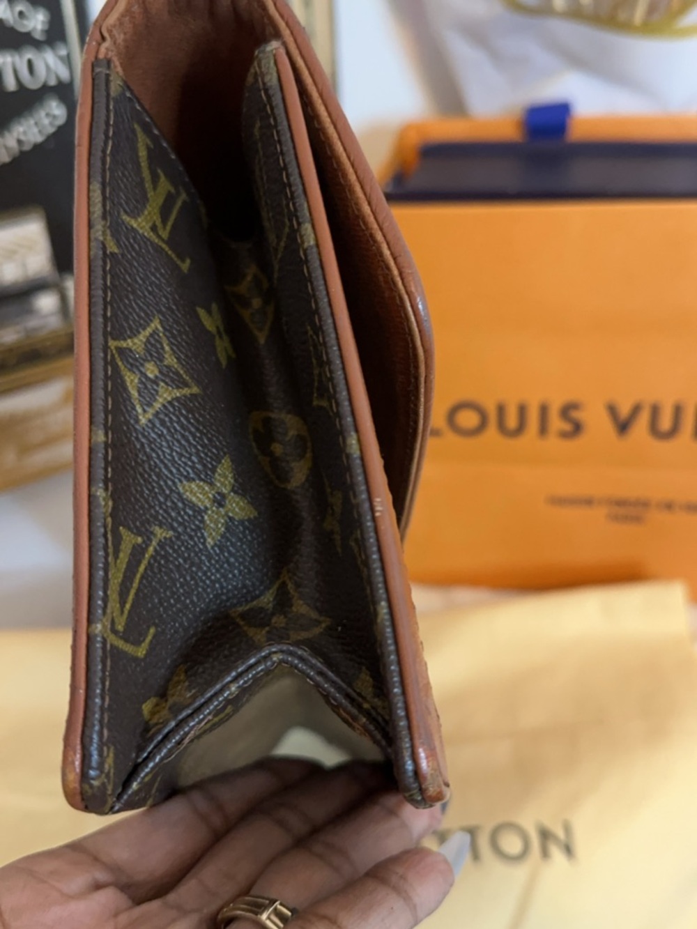 Louis Vuitton Vintage Monogram Pochette Dame - Picture 2 of 14